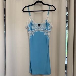 Natori Elegant Blue Lace Trim Chemise Size M Preloved